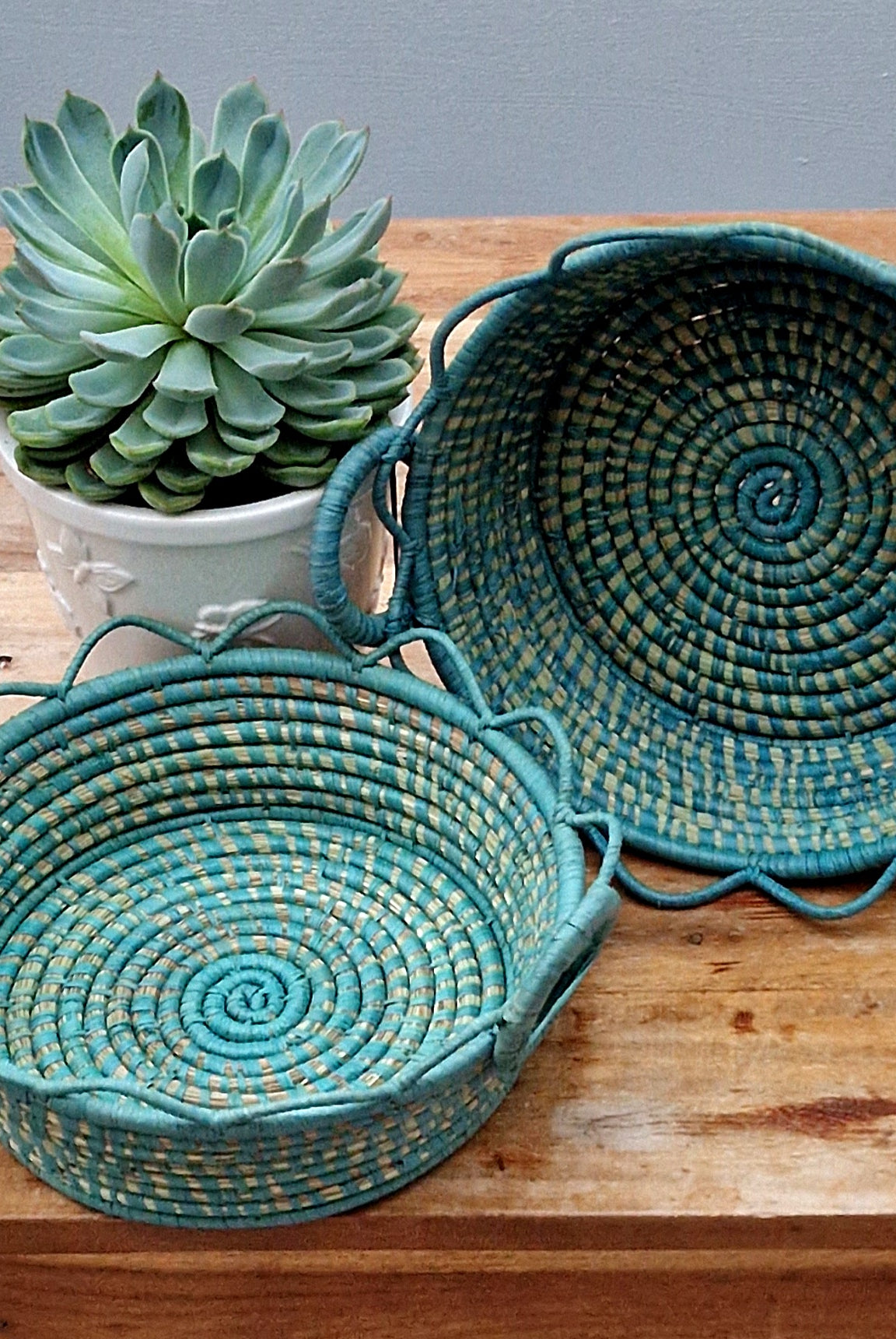 Fruit/decor basket  image 1